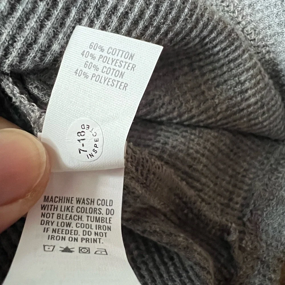 NWT Aerie Essential Ribbed Henley Long Sleeve Gray Top Sz XL Bella Swan Alt - Picture 8 of 11